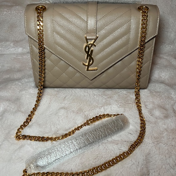 NEW YSL Envelope Medium in Quilted Grain De Poudre Embossed Leather - Picture 10 of 10